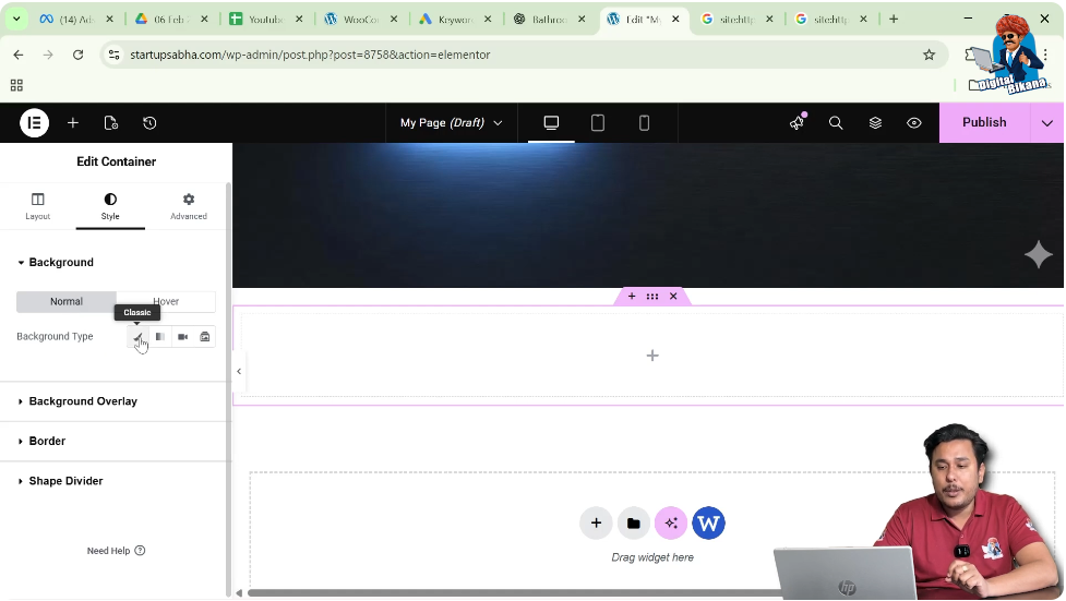 Selecting classic background type in Elementor container settings